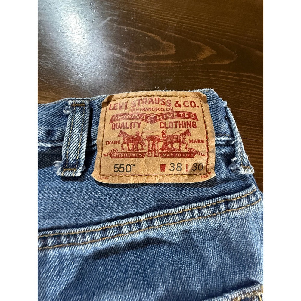 Levis‎ 550 Relaxed Fit Mens Jeans 38x30 Blue Denim Medium Wash 00550-4891 - Picture 2 of 14